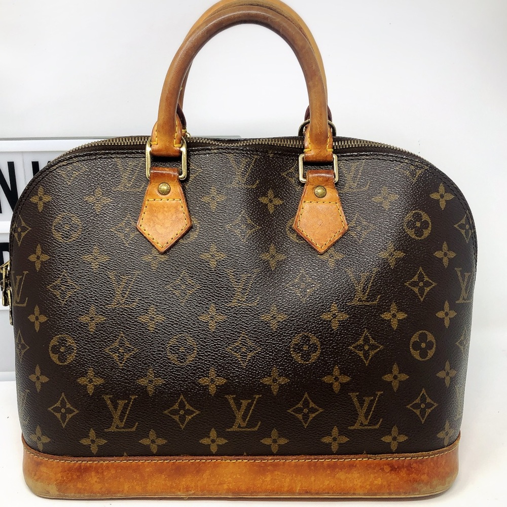 Sold*Louis Vuitton Alma monogram handbag satchel - Picture 1 of 8